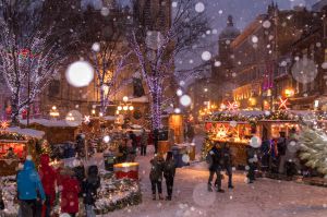 クリスマス村に降る雪 街並み 建物 店舗 Ganref