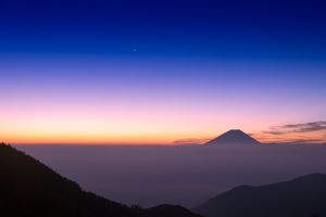 a2c1a3b58dc68ab8e0a586f571018a