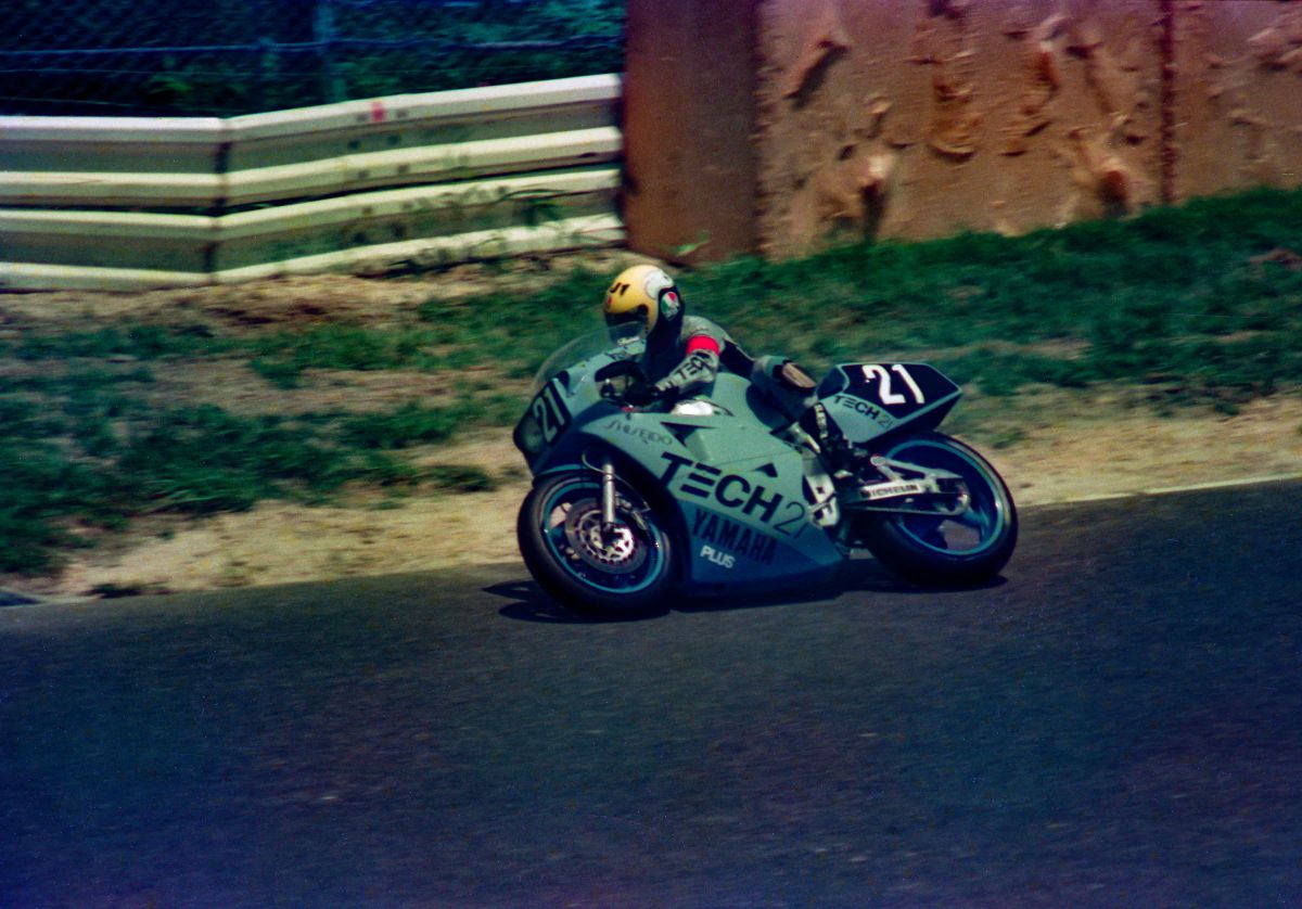 スポーツ選手 rk 初レース観戦'85-'86 鈴鹿8耐の思い出 / 近年知ったケネスさんの