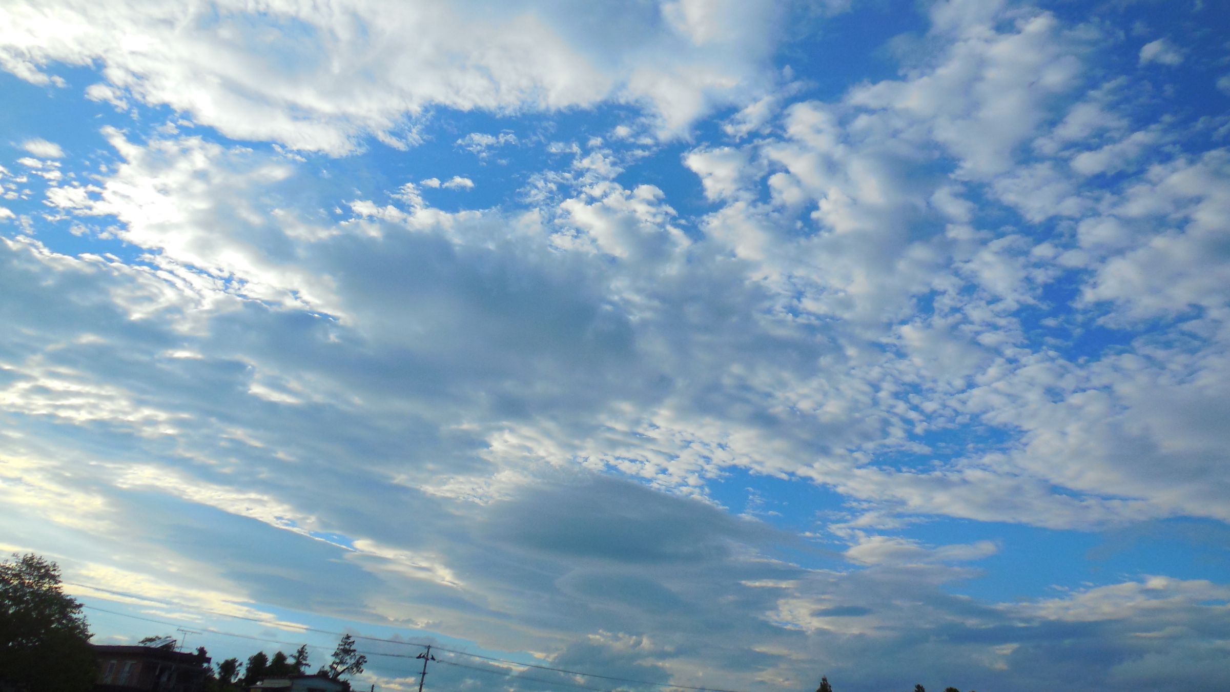 雨上がりの空を見上げて | GANREF