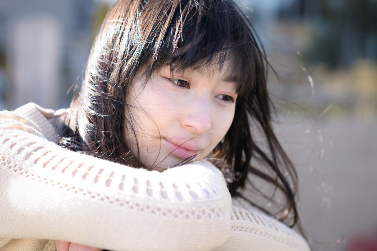 乱れ髪 人物 女性 Ganref