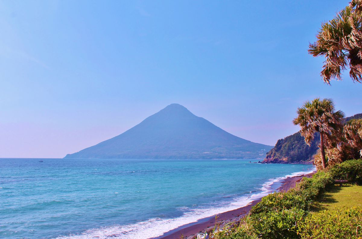海に浮かぶ薩摩富士 自然 風景 山 Ganref