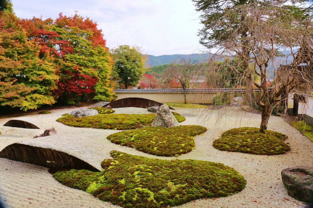 心の庭 街並み 建物 神社 寺 教会 Ganref