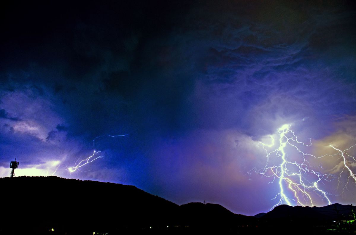 遠雷 自然 風景 気象 天候 天気 Ganref 遠雷 自然 風景 気象 天候 天気 Ganref