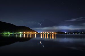 三日月（月齢27.7) | GANREF