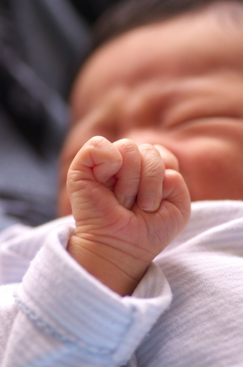 ぎゅっと 人物 赤ちゃん Ganref