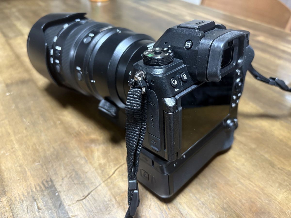 ニコン Z5II & Z6III」20- パワーバッテリィーパックは必要か？ | GANREF