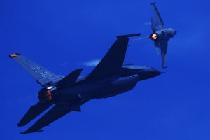 ドックファイト e9325ab6d9a537361dceb705483013