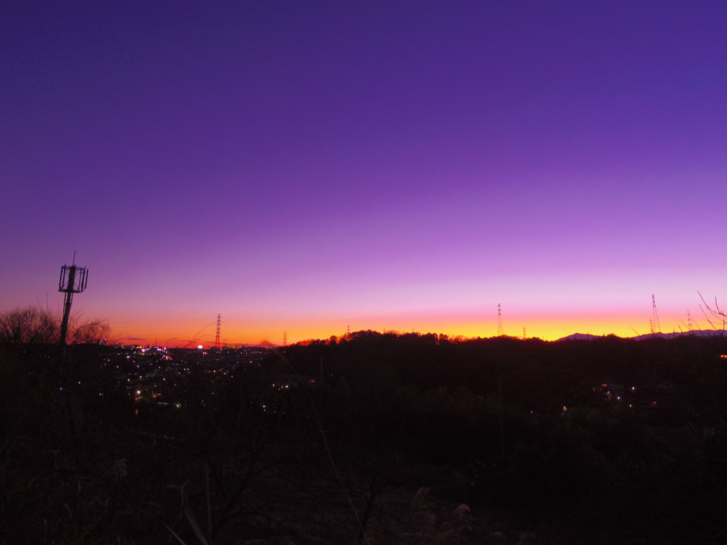 紫の夕焼け | GANREF