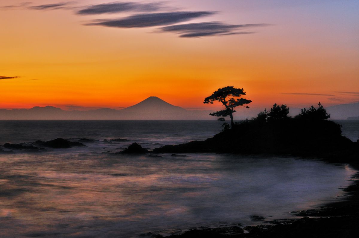 夕闇迫る秋谷海岸 自然 風景 海 Ganref 夕闇迫る秋谷海岸 自然 風景 海 Ganref