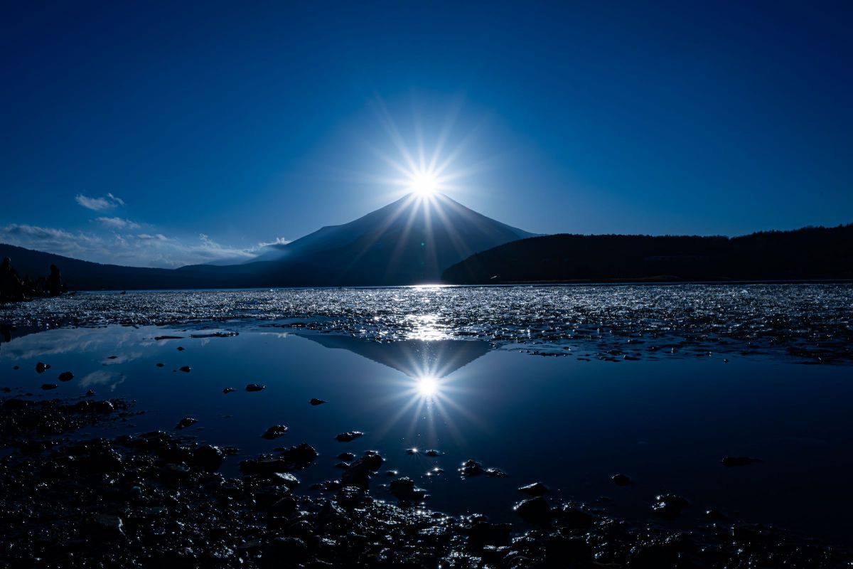 MDAwMDAyNDg5NA_MC44MTIxMTcwMCA