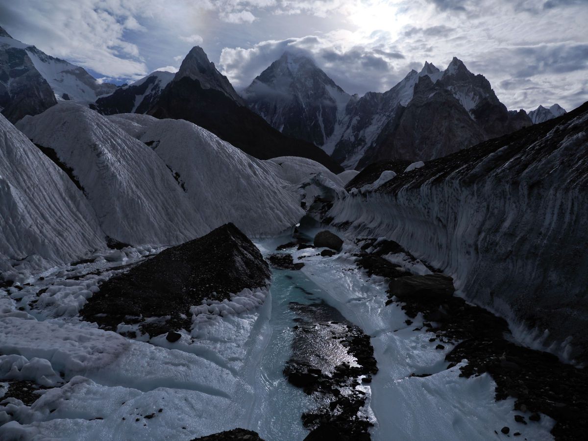 ガッシャ―ブルムの懐へ GANREF