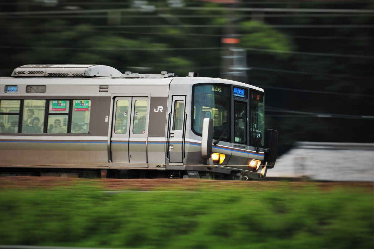 新快速 乗り物 交通 鉄道 駅 Ganref