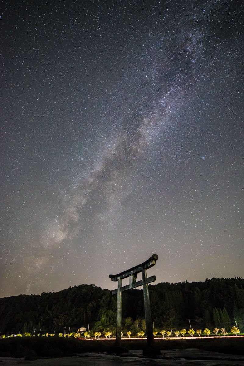 鳥居と天の川 | GANREF
