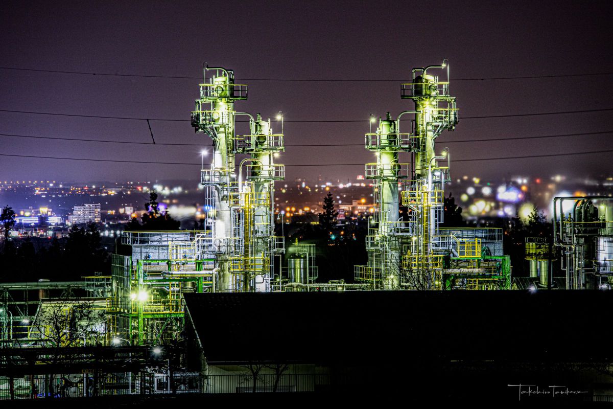 Inpex 越路原プラントと長岡市の夜景 街並み 建物 夜景 Ganref