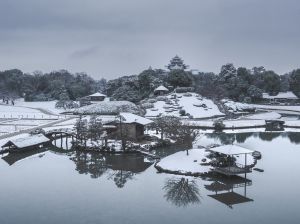 朧月　雪景色 957b068df812db120da40084e49f28