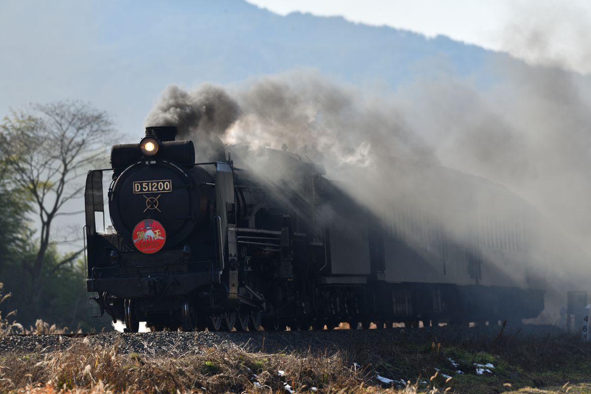 祝福の光 乗り物 交通 鉄道 駅 Ganref