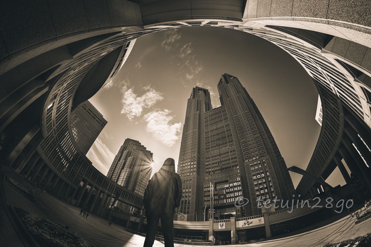 立ち尽くす Ganref