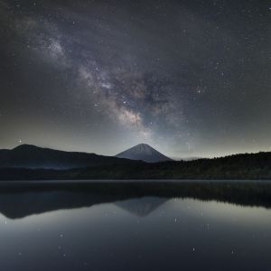 立ち尽くす Ganref