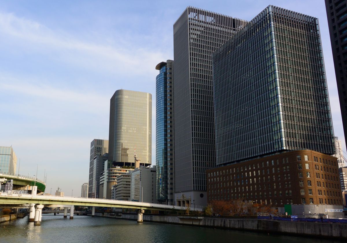 大阪中之島の高層ビル群 街並み 建物 街並み Ganref