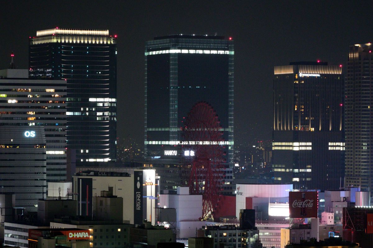 グランフロント大阪の夜景 街並み 建物 夜景 Ganref