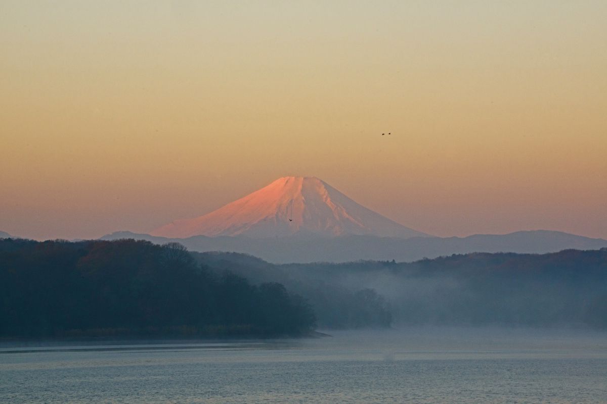 毛嵐の富士 自然 風景 湖沼 Ganref