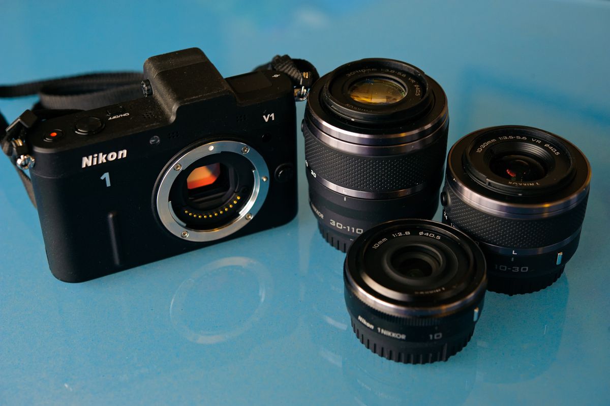 Nikon 1 レビュー】時空間を操るカメラ・NIKON1！？～その1 NIKON 1