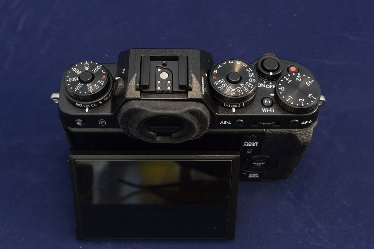 注目製品レビュー ～FUJIFILM X-T1編～ その1 銘機が我が家にやって来 