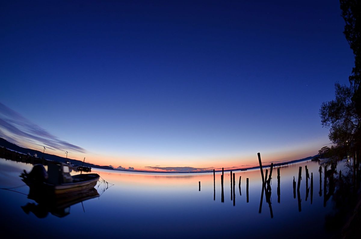ブルーモーメントの小川原湖 自然 風景 湖沼 Ganref