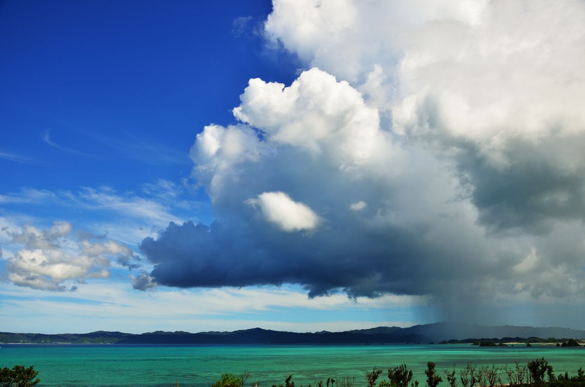 カタブイ 片時雨 自然 風景 気象 天候 天気 Ganref