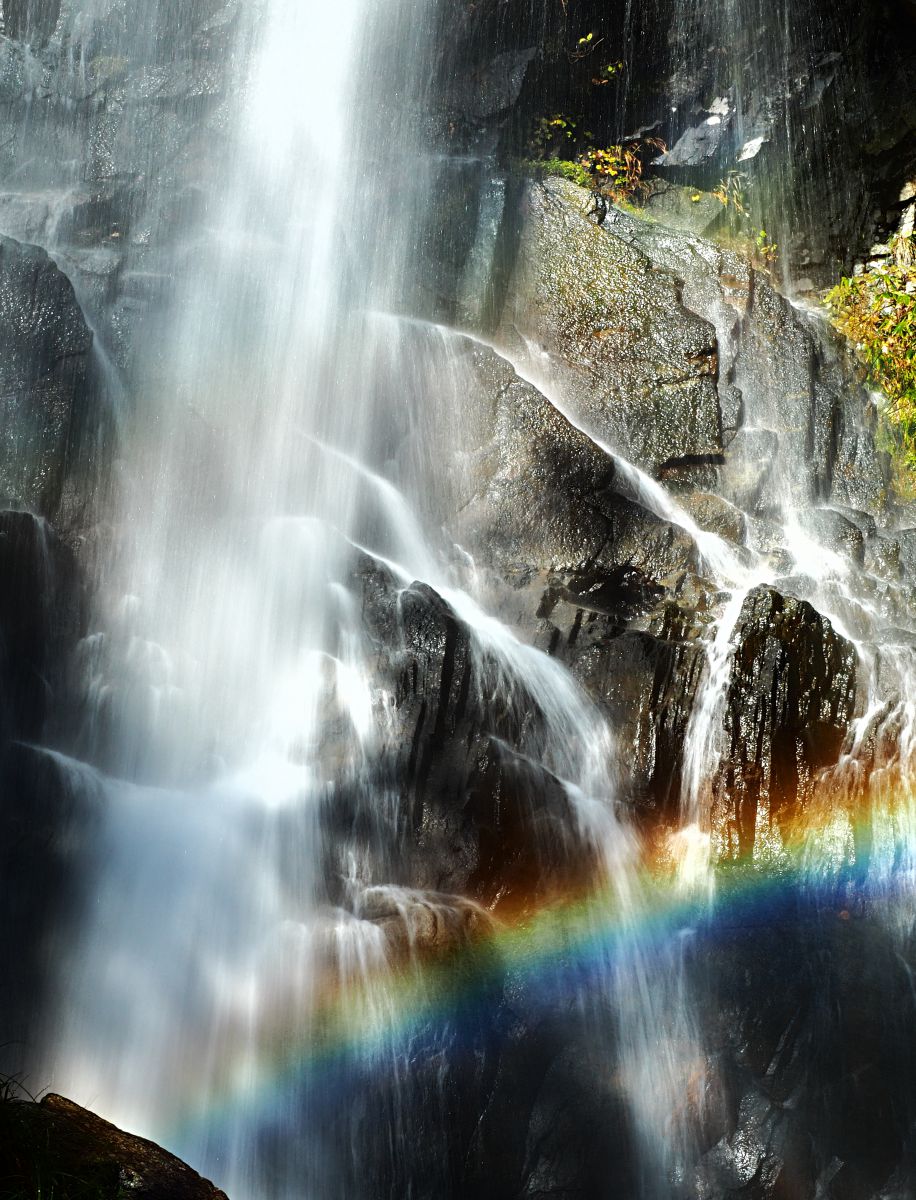 滝つぼに虹が 自然 風景 滝 Ganref
