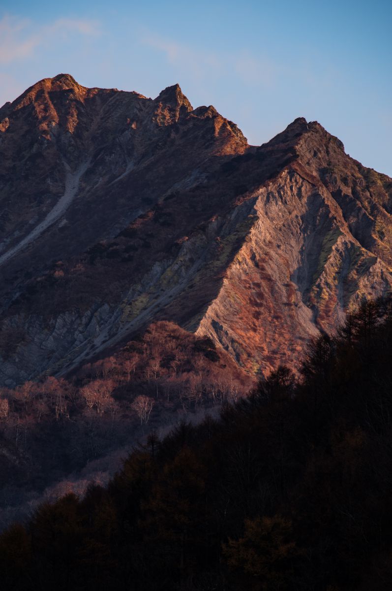 大山 秋のモルゲンロート 自然 風景 山 Ganref 大山 秋のモルゲンロート 自然 風景 山 Ganref