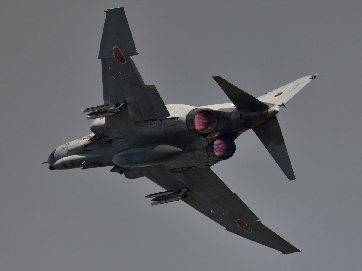 301飛行隊 F 4ej改 ファントム 百里基地航空祭 機動飛行 ４４０号機 乗り物 交通 航空機 空港 Ganref