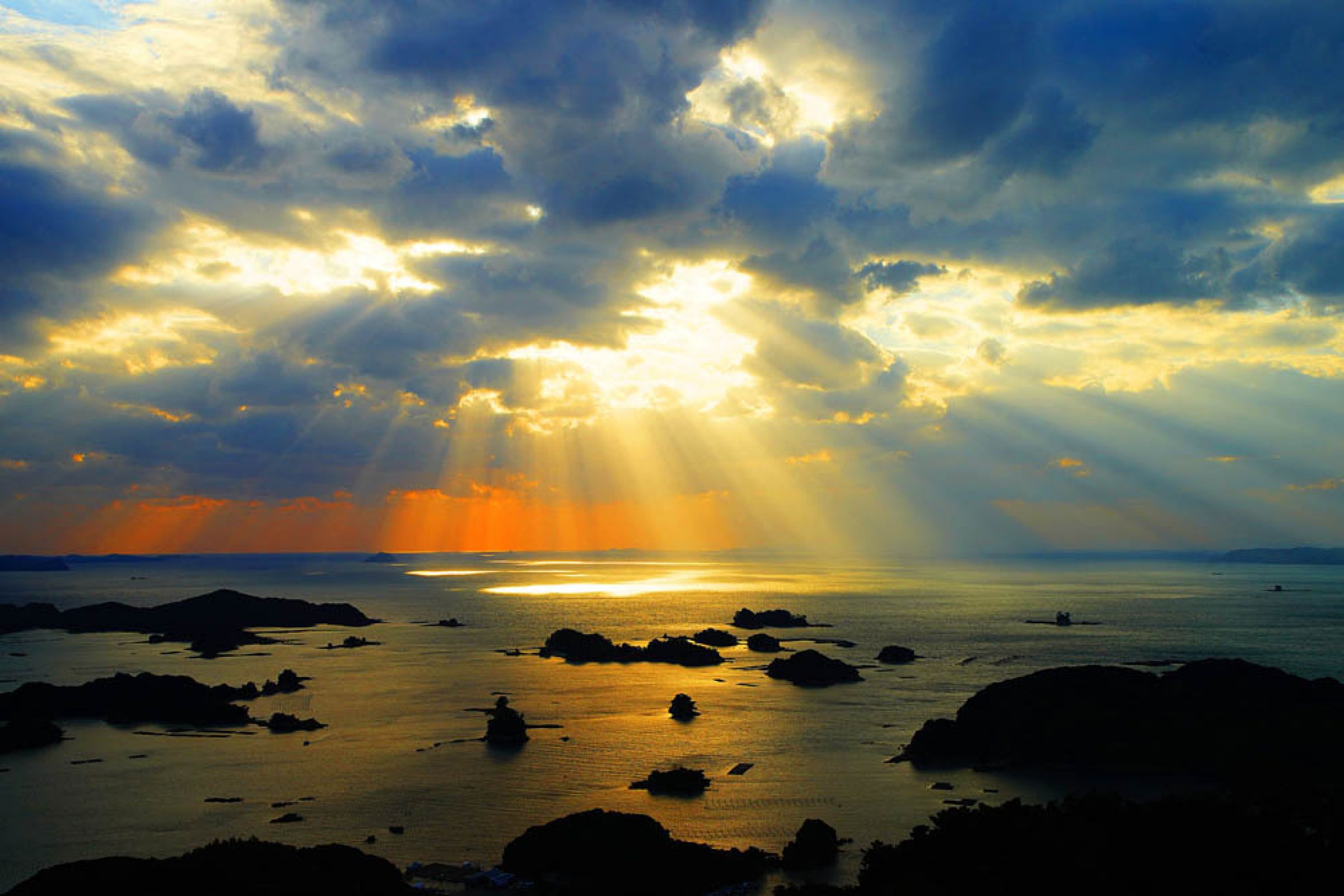 佐世保 九十九島 石岳展望台からの夕日 | GANREF