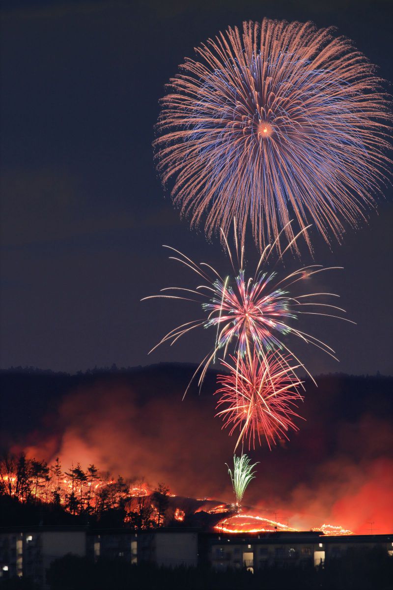 若草山の山焼き 2024 | GANREF