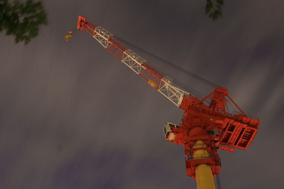 Climbing Crane 街並み 建物 ビル タワー Ganref