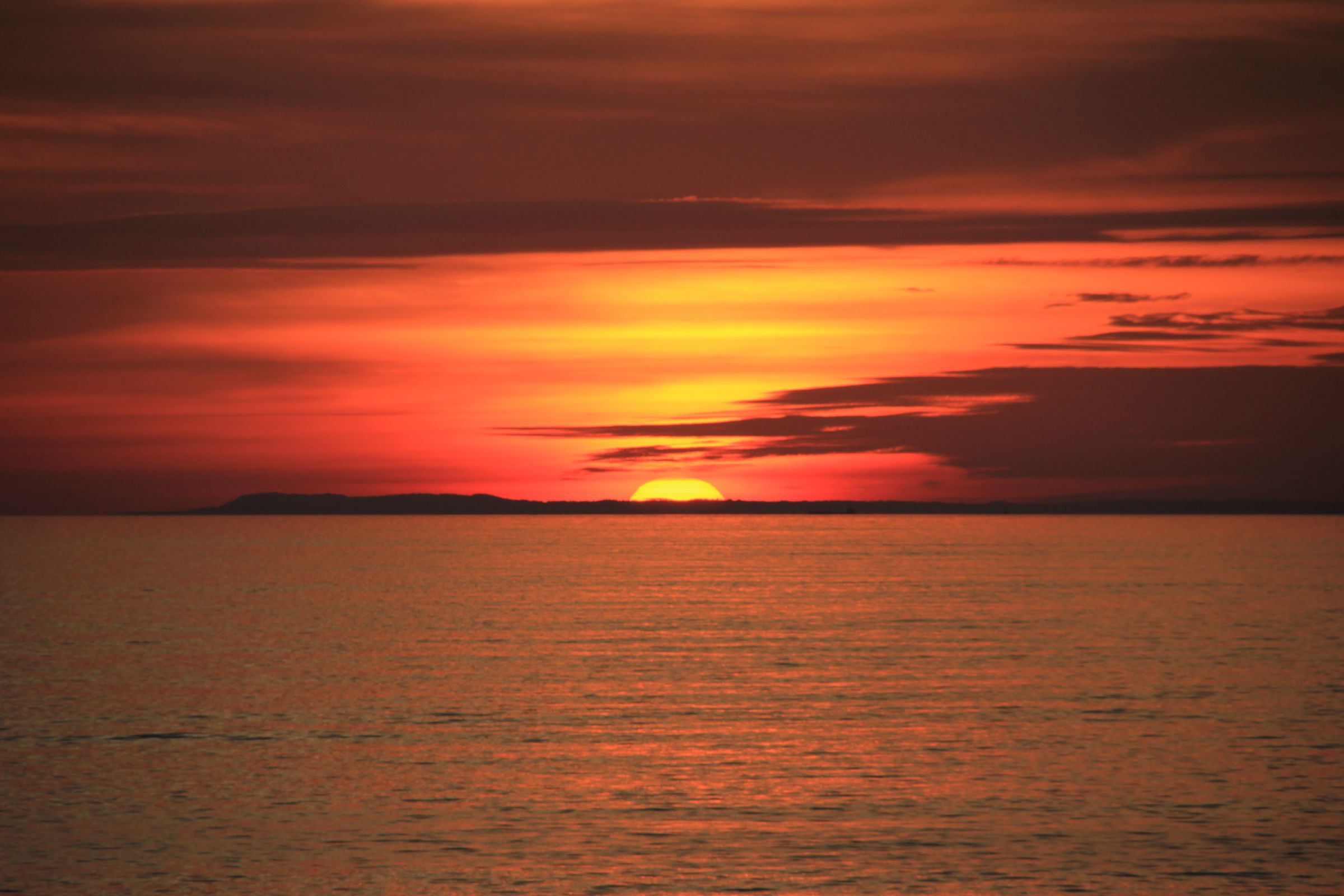 日本海の夕日3分の1 | GANREF