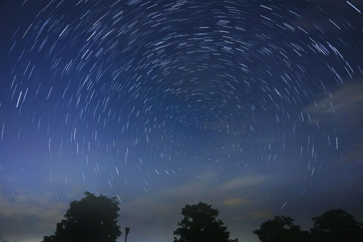北極星のまわり 自然 風景 宇宙 天体 Ganref 北極星のまわり 自然 風景 宇宙 天体 Ganref