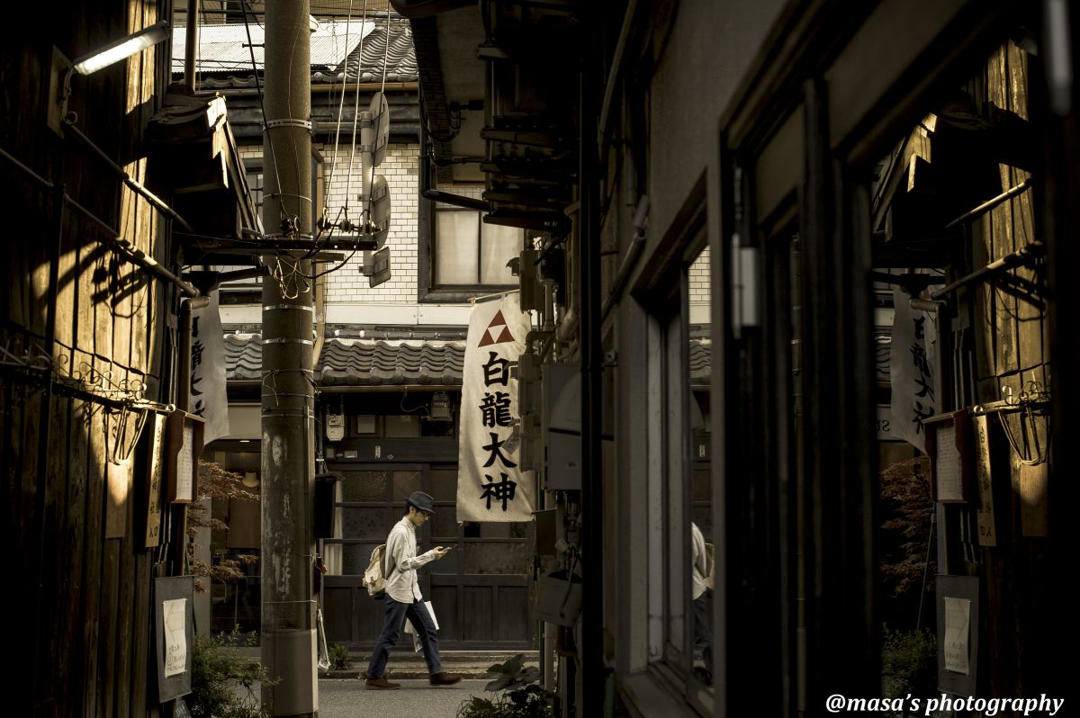 昭和レトロな町 街並み 建物 街並み Ganref