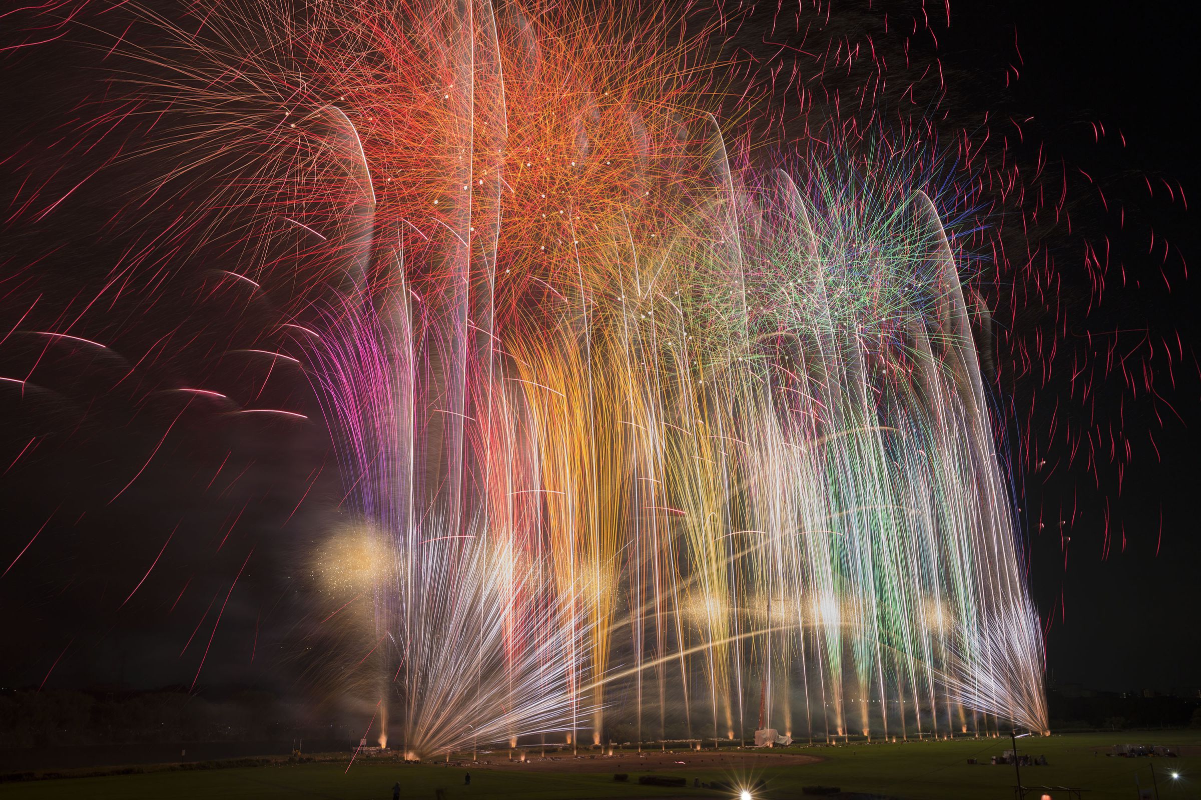 立体絵画の「三冠花火」 eiko_fireworks (@edyPJQXXdfbIRjU) / X