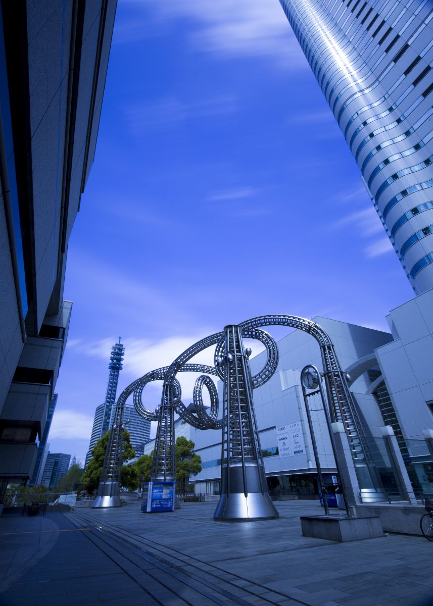 誰もいない街 街並み 建物 ビル タワー Ganref