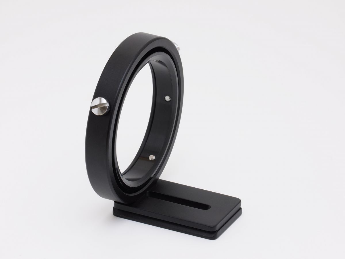 オリンパス「ZUIKO DIGITAL ED 14-35mm F2.0 SWD」用三脚座の共同製作