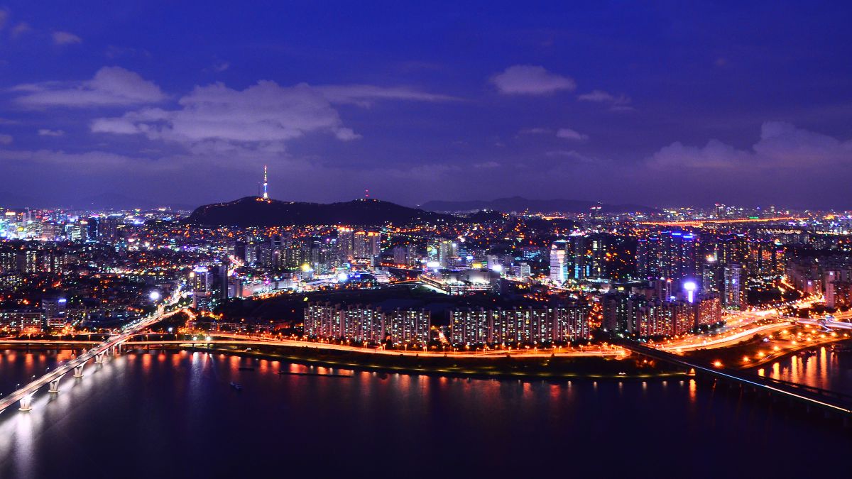 ソウルフルな夜景 街並み 建物 夜景 Ganref