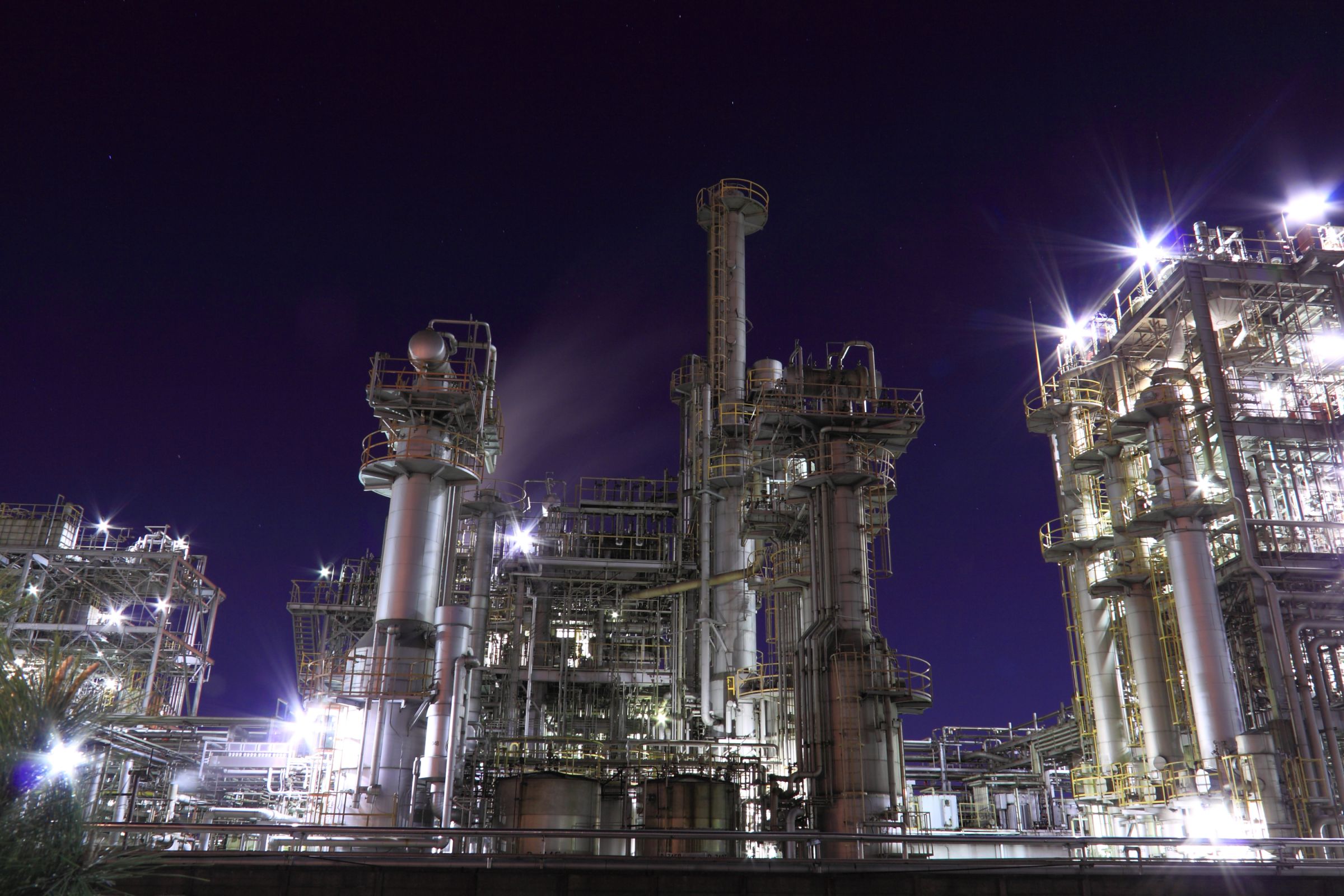 SFチックな夜 | GANREF