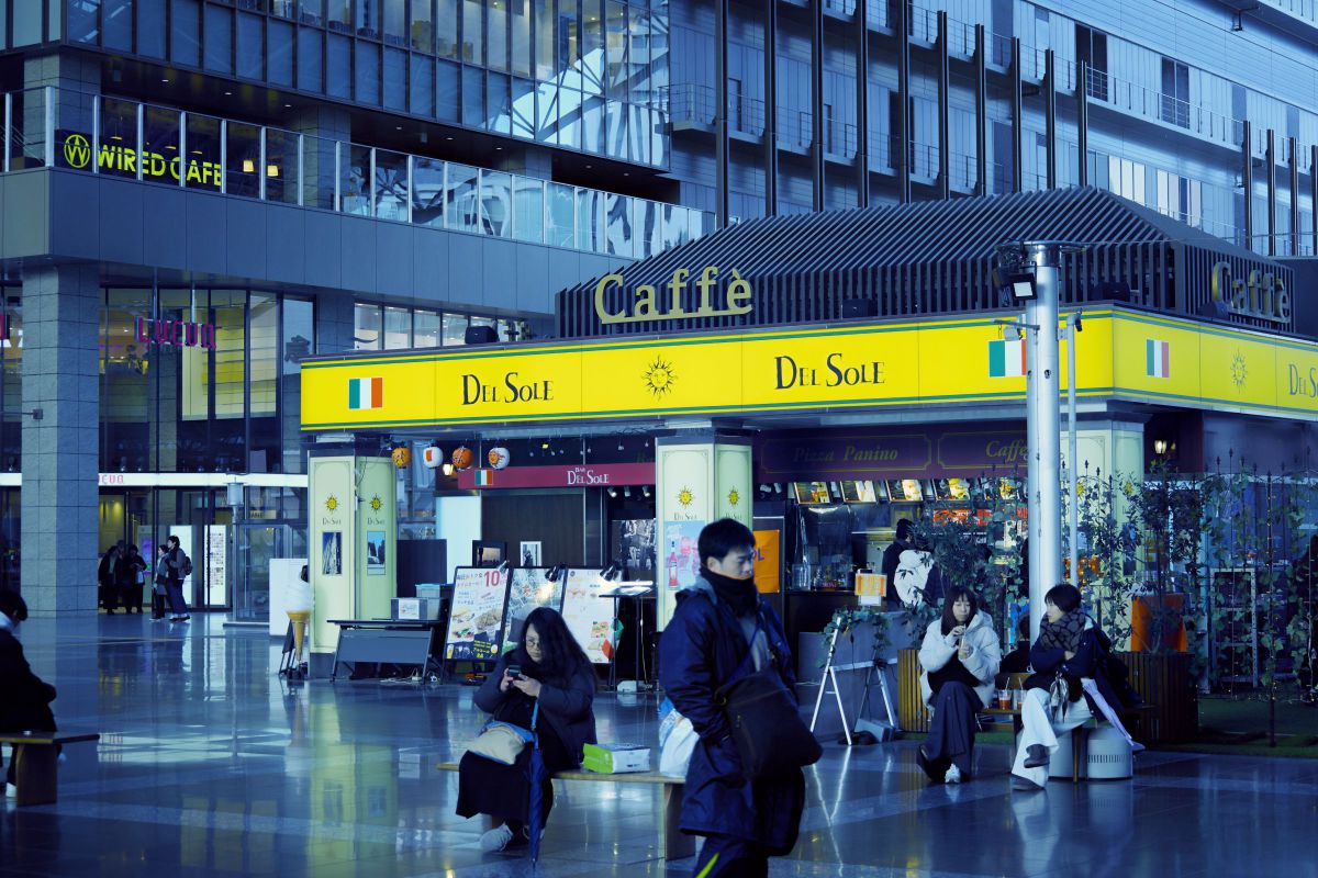 大阪駅 時空の広場caffe | GANREF