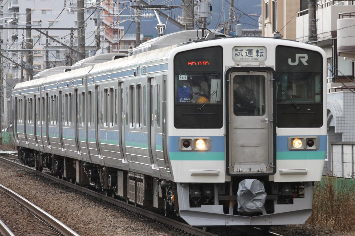 211系3000番台 長野色 試運転 乗り物 交通 鉄道 駅 Ganref