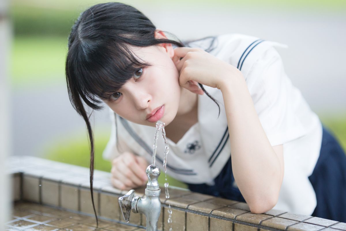 戸惑い 人物 女性 Ganref