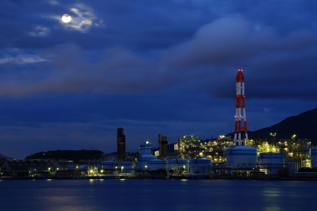 ブルームーン 北九州工業地帯 自然 風景 宇宙 天体 Ganref
