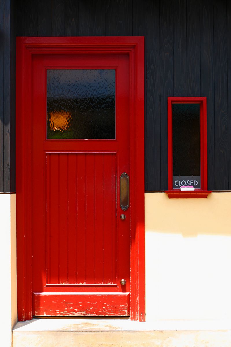 扉 街並み 建物 店舗 Ganref