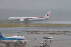 MDAwMDA2ODcxNA_MC42NDM2MzIwMCA